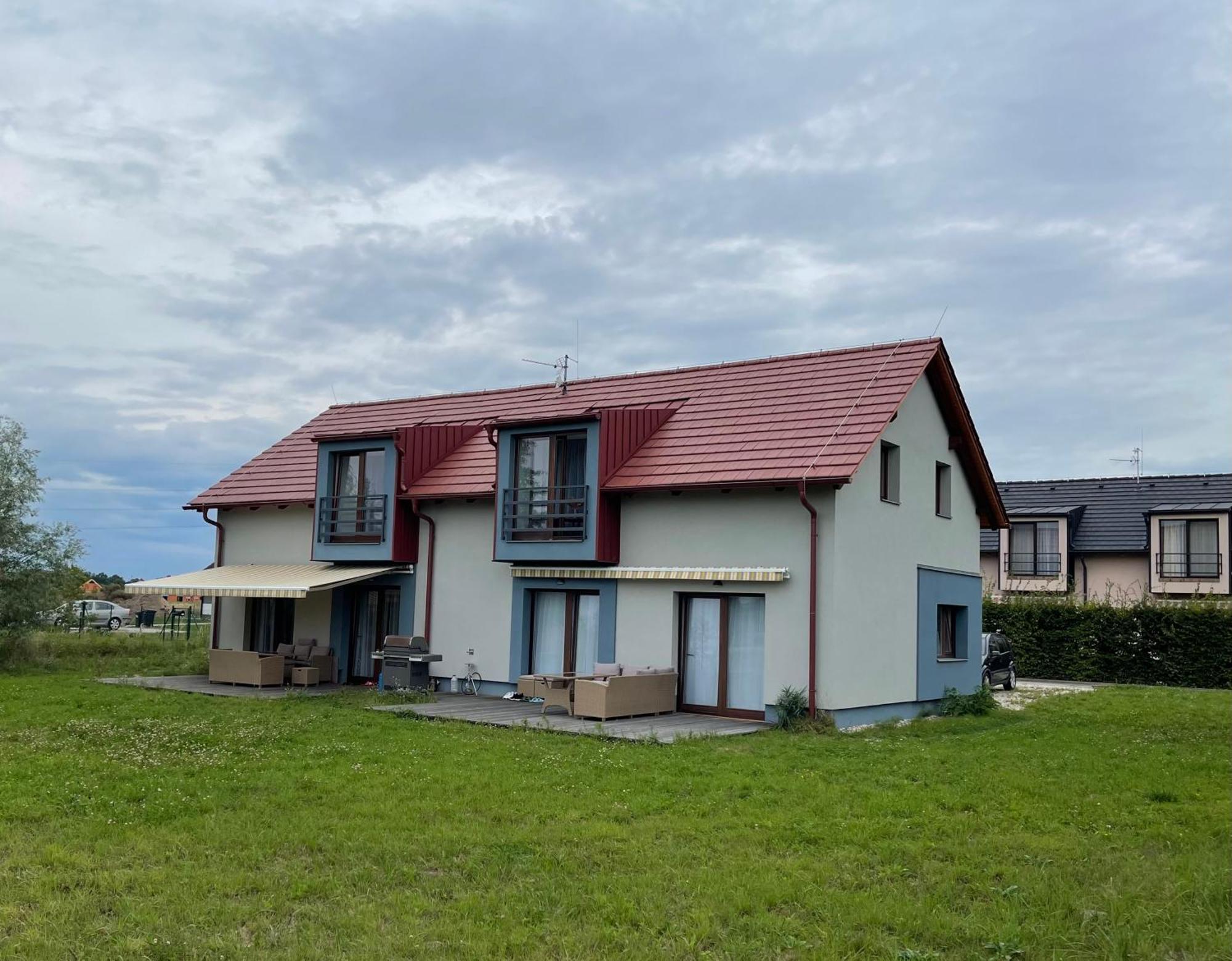 Lake View Apartments Near Golf Resort Kuneticka Hora, Dritec 帕尔杜比采 客房 照片