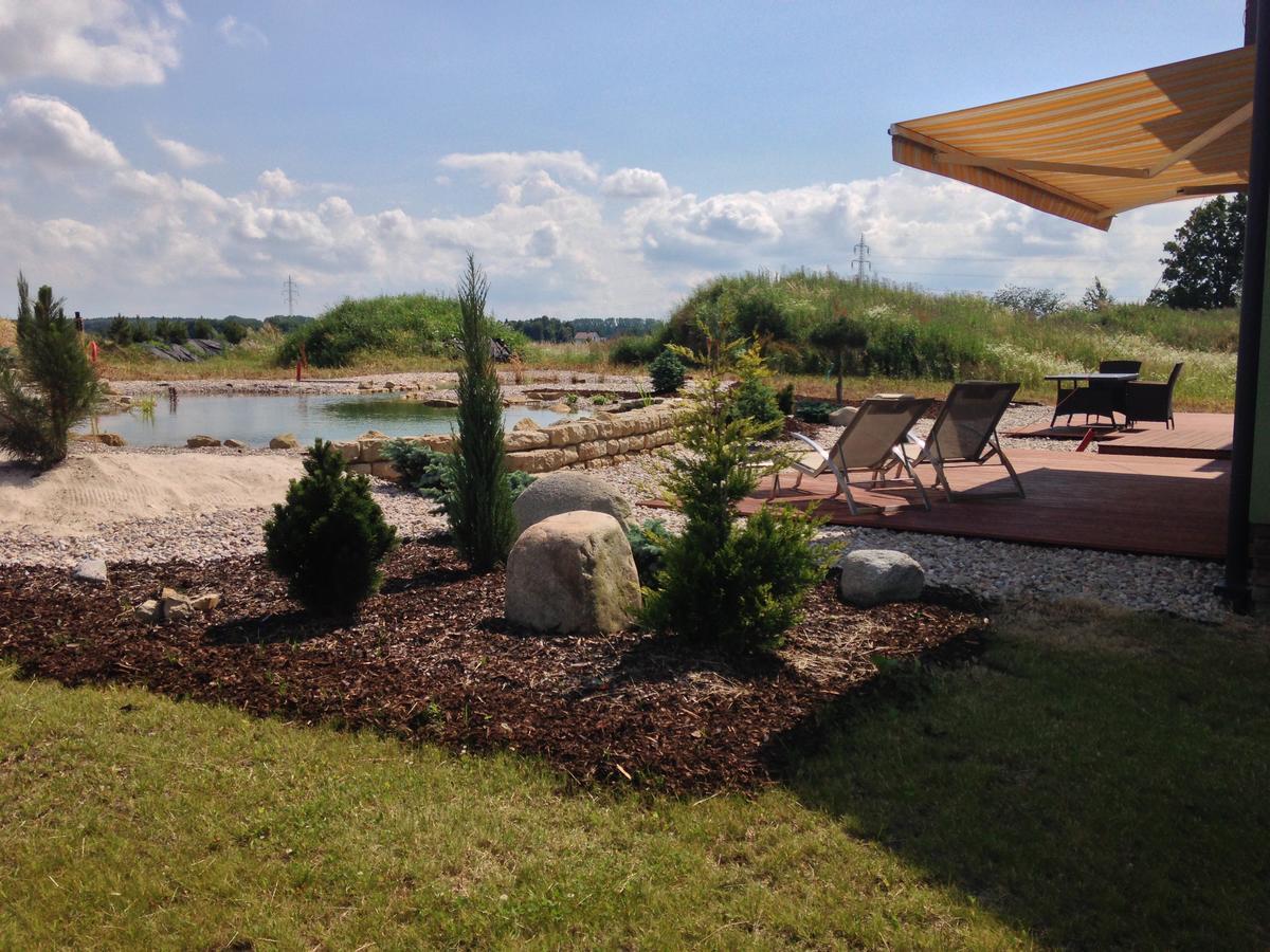 Lake View Apartments Near Golf Resort Kuneticka Hora, Dritec 帕尔杜比采 外观 照片